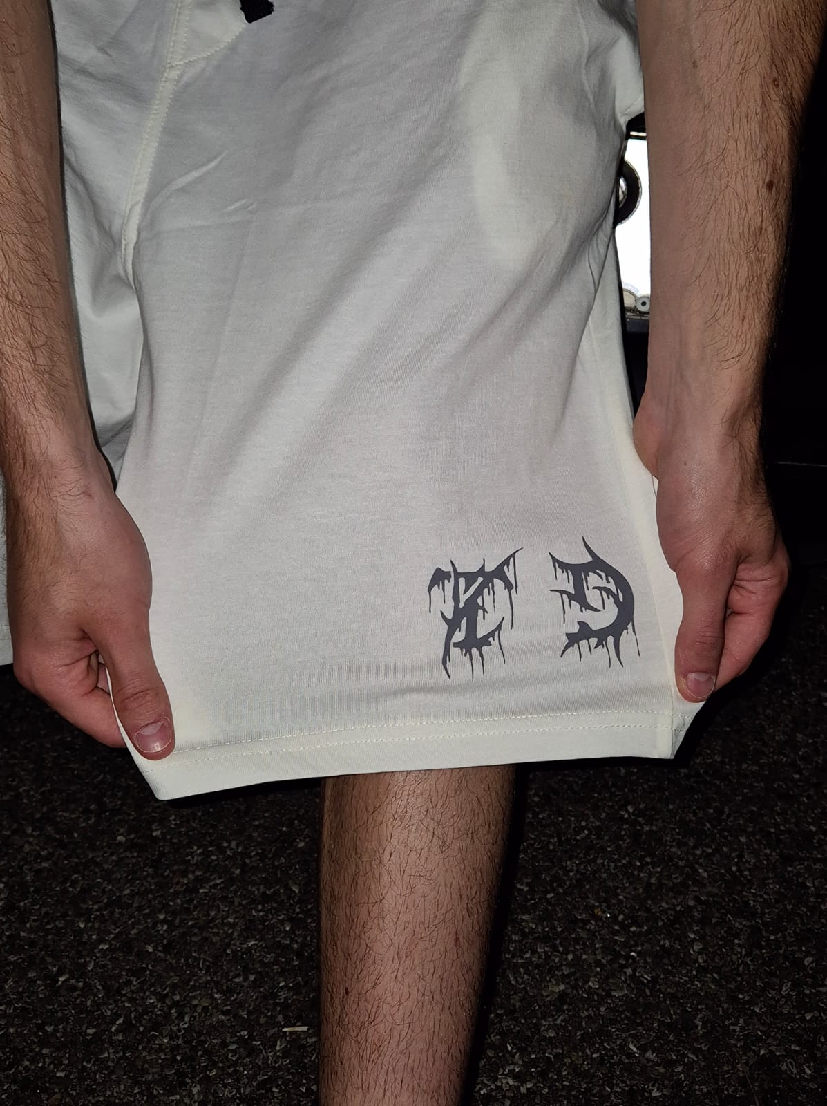 TD cream x brown shorts