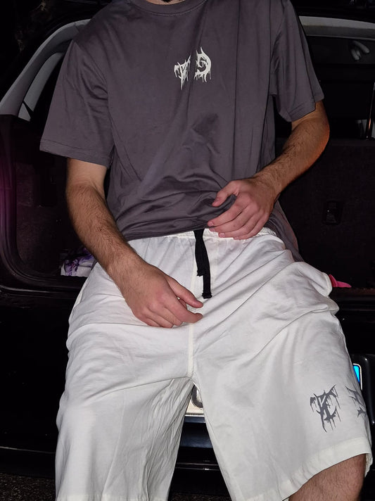 TD cream x brown shorts